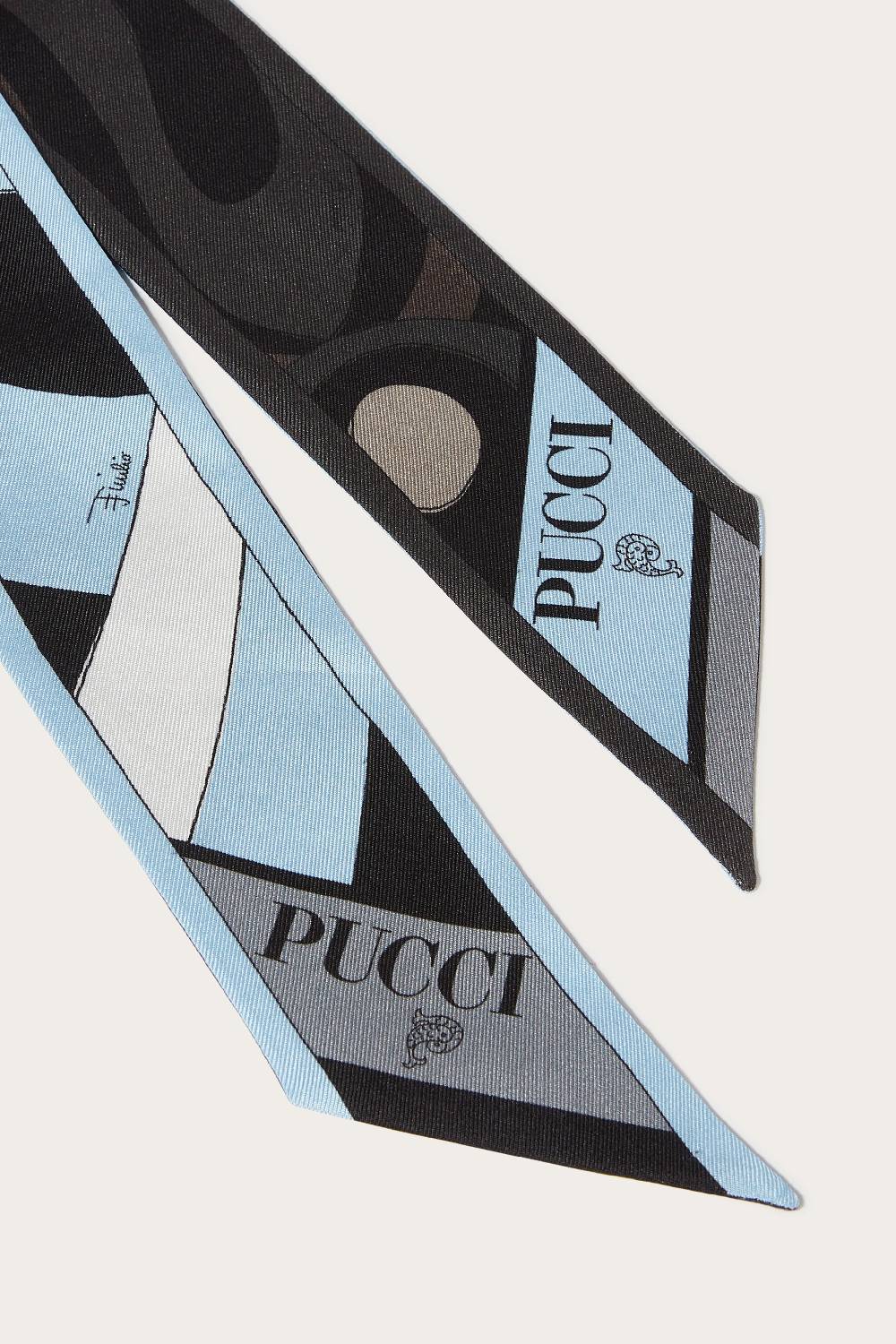 Pucci Foulard in seta con stampe Marmo e Iride Promozione temporanea