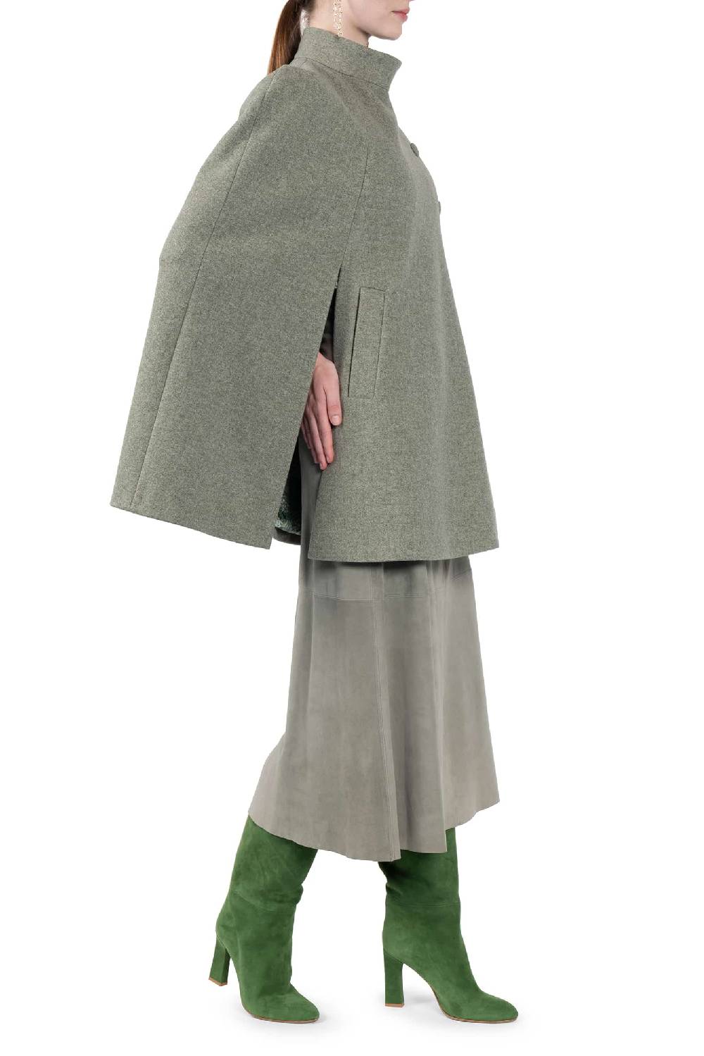 Luisa Beccaria Mantella Reglan in lana Vendita