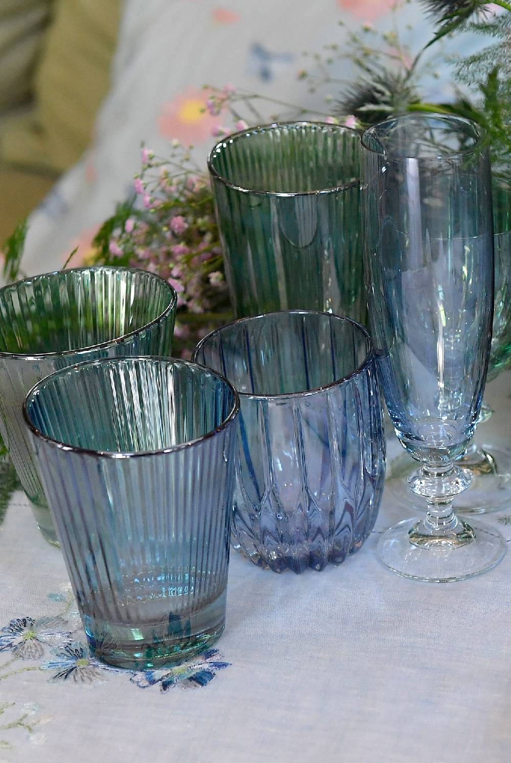 Luisa Beccaria Set Verde Di Due Bicchieri D'acqua Iside Economico