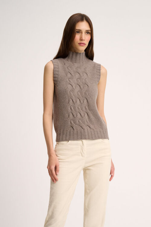Luisa Spagnoli Chiusura - Gilet a collo alto 2025