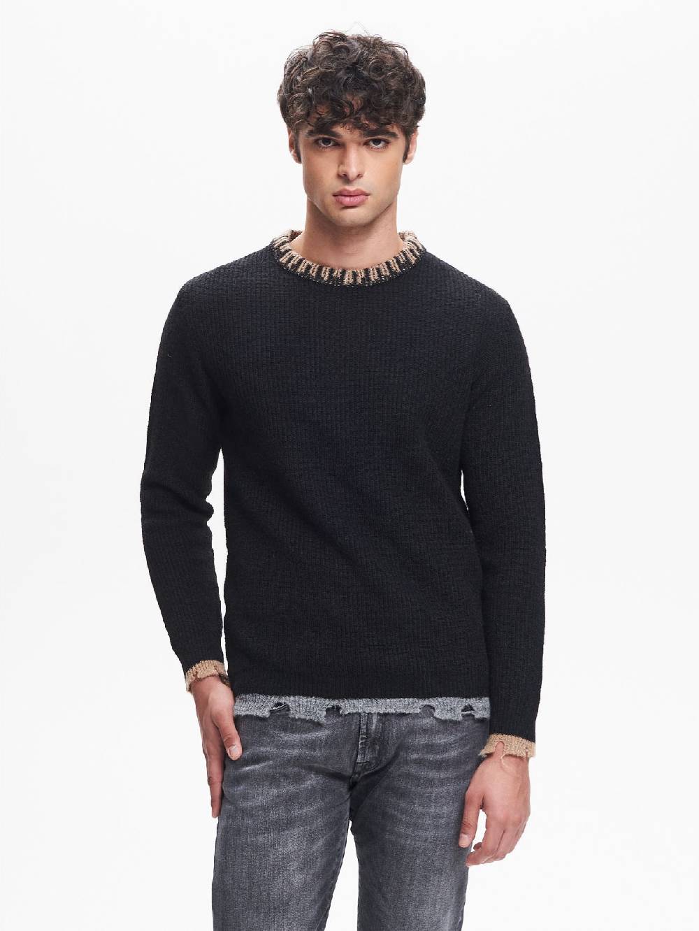 Rinascimento Maglia Girocollo Uomo Costa Inglese Nero QB24 Acquista Ora