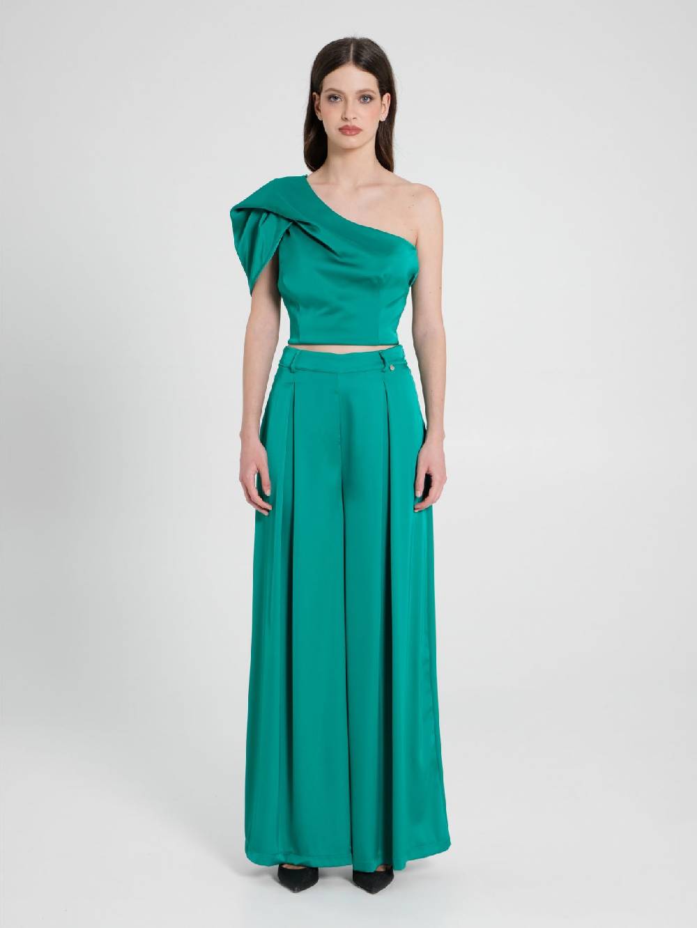 Rinascimento Pantaloni Palazzo in Satin Verde Giada Italia