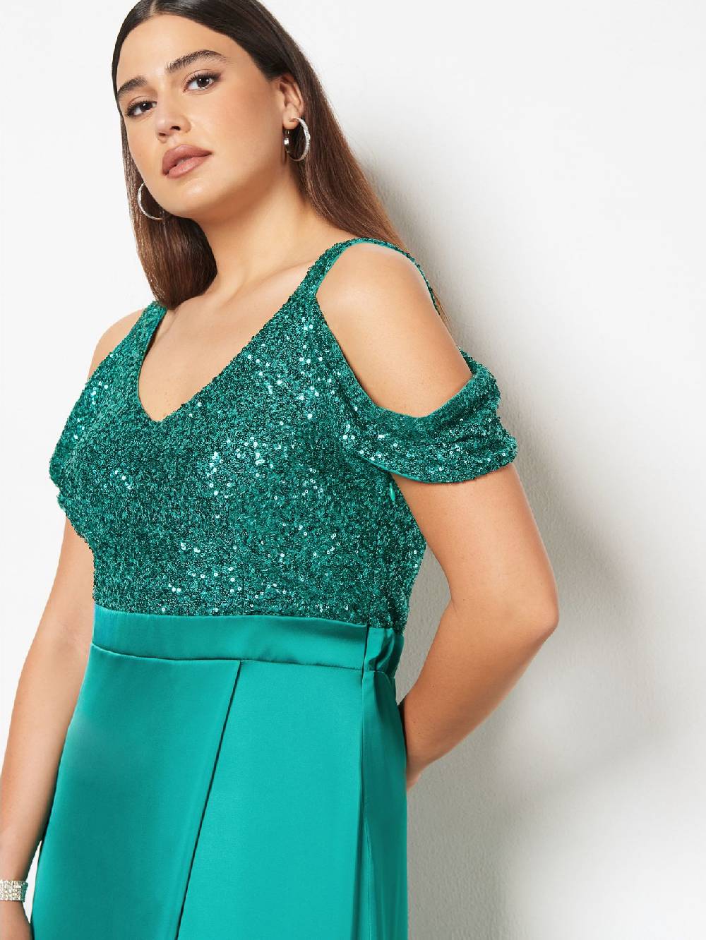 Rinascimento Abito Lungo Curvy Paillettes & Raso Nuova