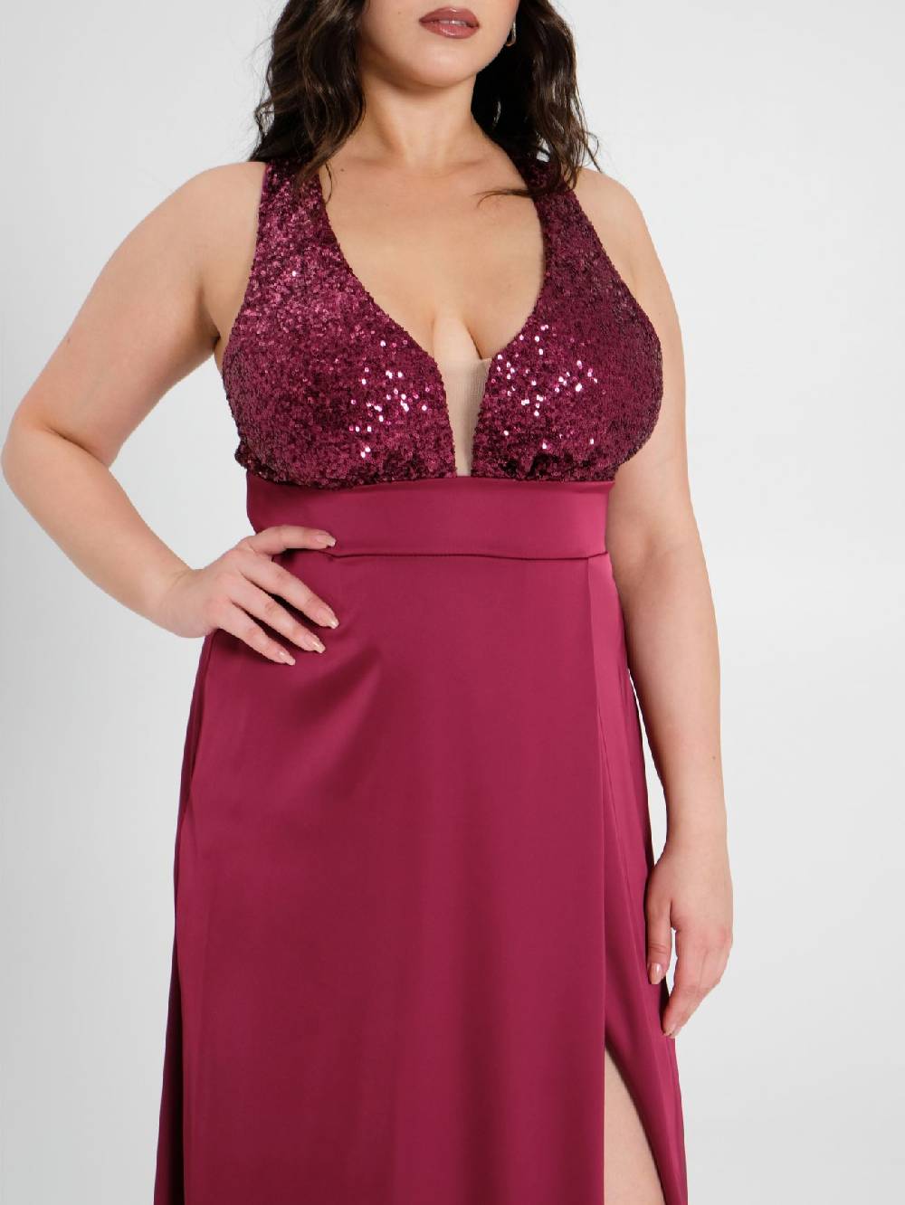 Rinascimento Abito Curvy Paillettes e Raso Nuovo