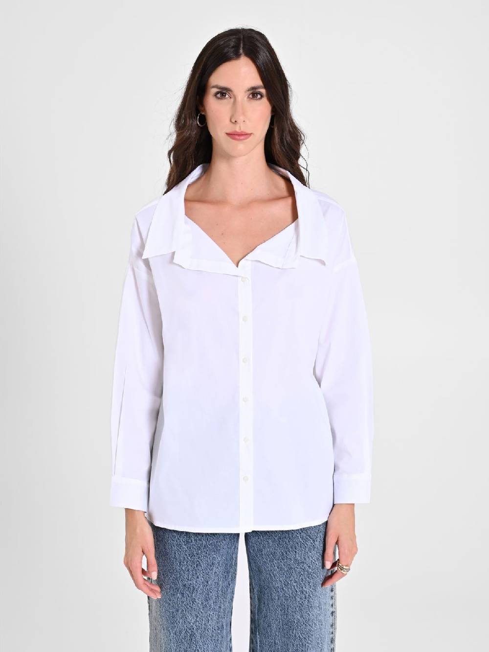 Rinascimento Camicia in Cotone con Collo Aperto Sottocosto