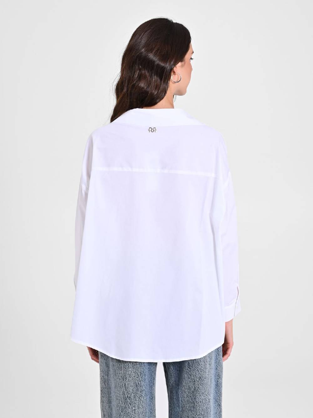Rinascimento Camicia in Cotone con Collo Aperto Sottocosto