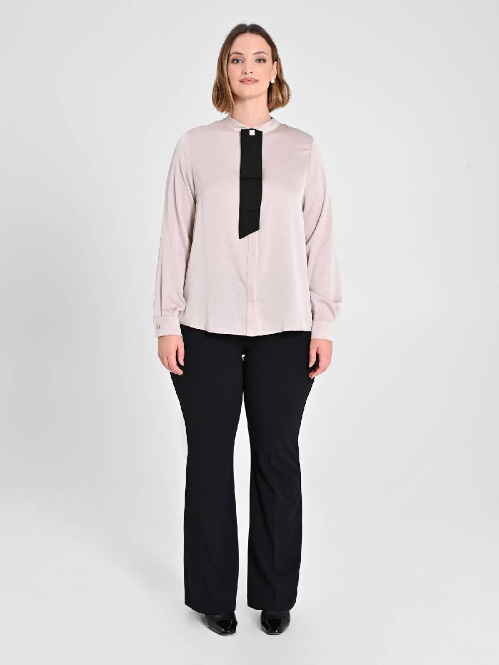 Rinascimento Camicia Curvy con Cravattino Removibile Vendita Economica