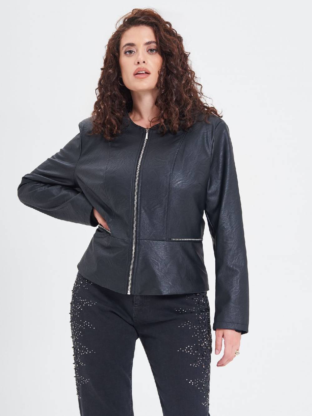 Rinascimento Giubbino Curvy in similpelle con Baschina