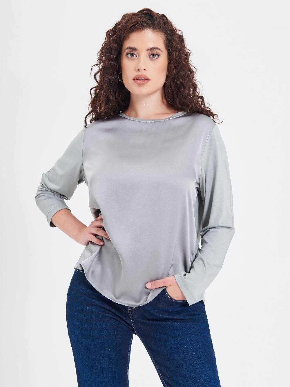 Rinascimento Blusa Curvy Envers Satin Grigia Latest fashion