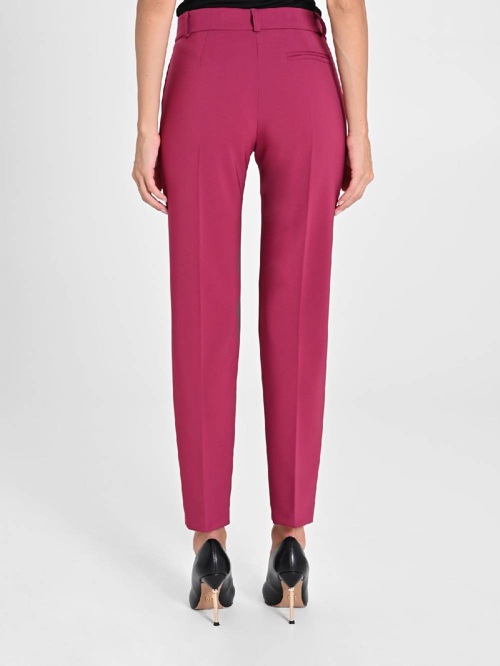 Rinascimento Pantaloni Straight in Tessuto Tecnico Bordeaux ACQUISTA ORA