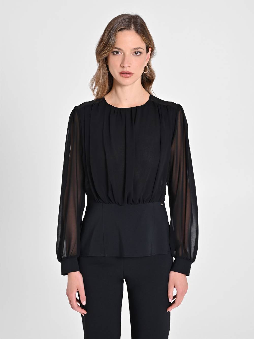Rinascimento Blusa in Georgette Black Friday Prezzi