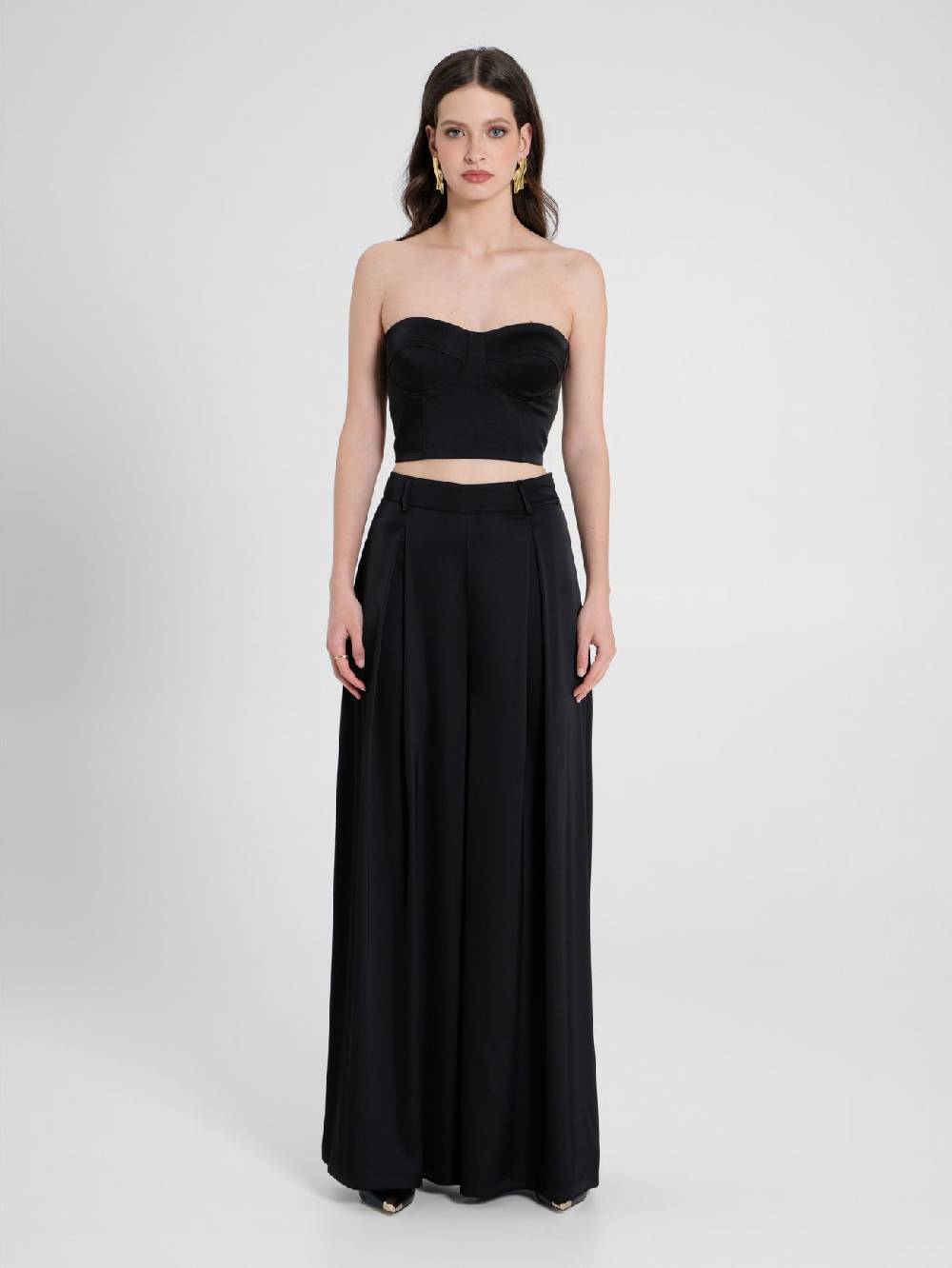 Rinascimento Pantaloni Palazzo in Satin Nero Offerta