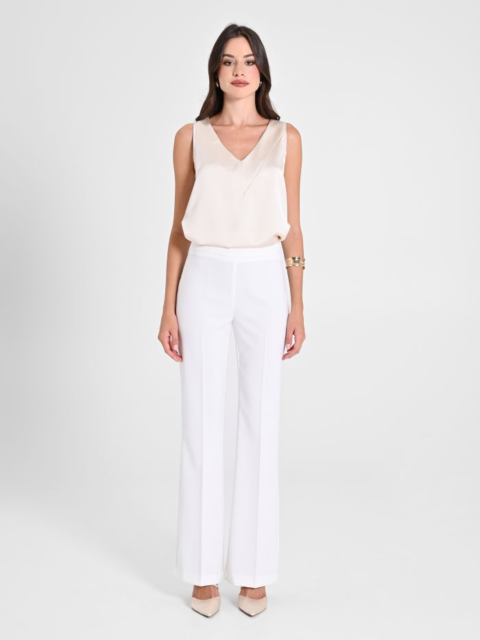 Rinascimento Pantaloni Mid Flared in Tessuto Tecnico Bianco Nuova