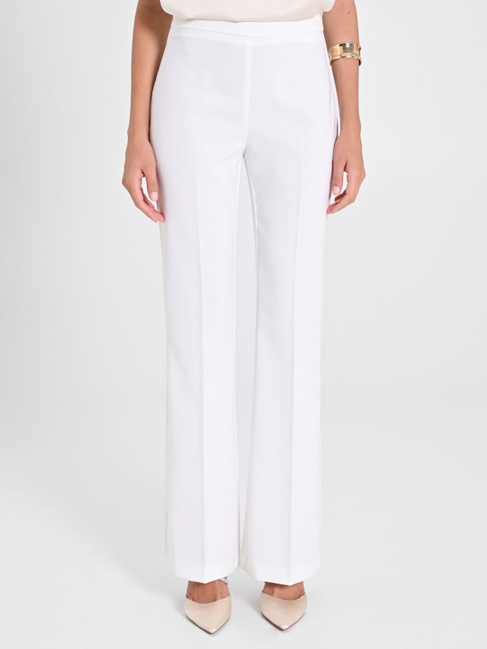 Rinascimento Pantaloni Mid Flared in Tessuto Tecnico Bianco Nuova