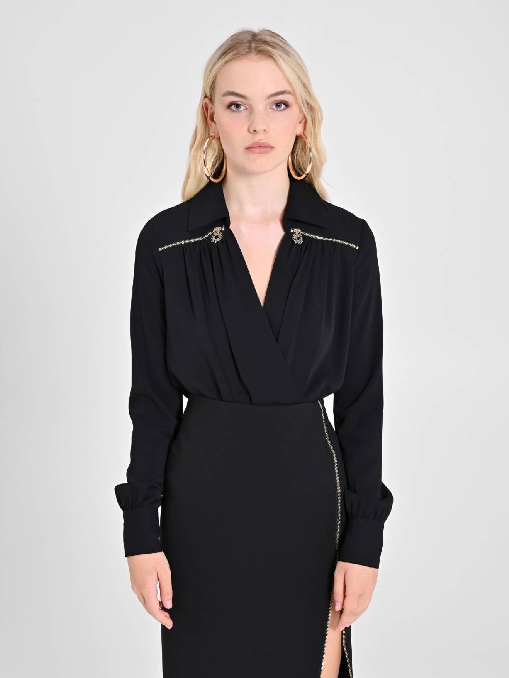 Rinascimento Blusa Body Nera In vendita