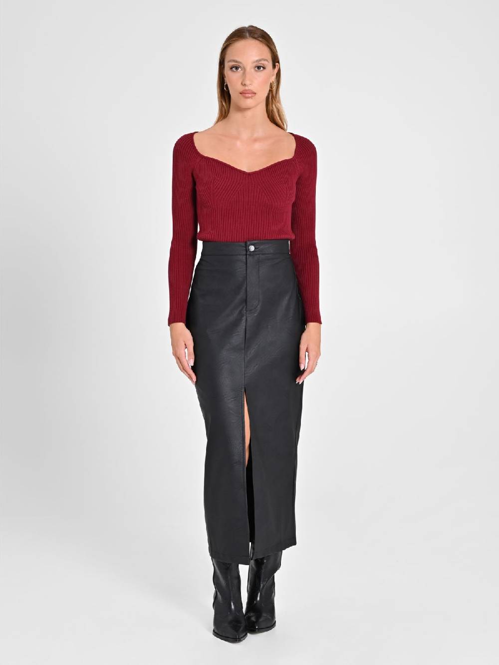 Rinascimento Maglia Bordeaux con Scollo a Cuore Offerte esclusive