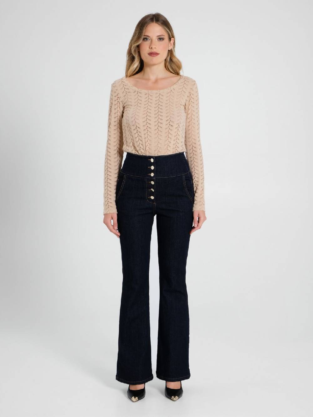 Rinascimento Jeans Flared a Vita Alta Offerte stagionali