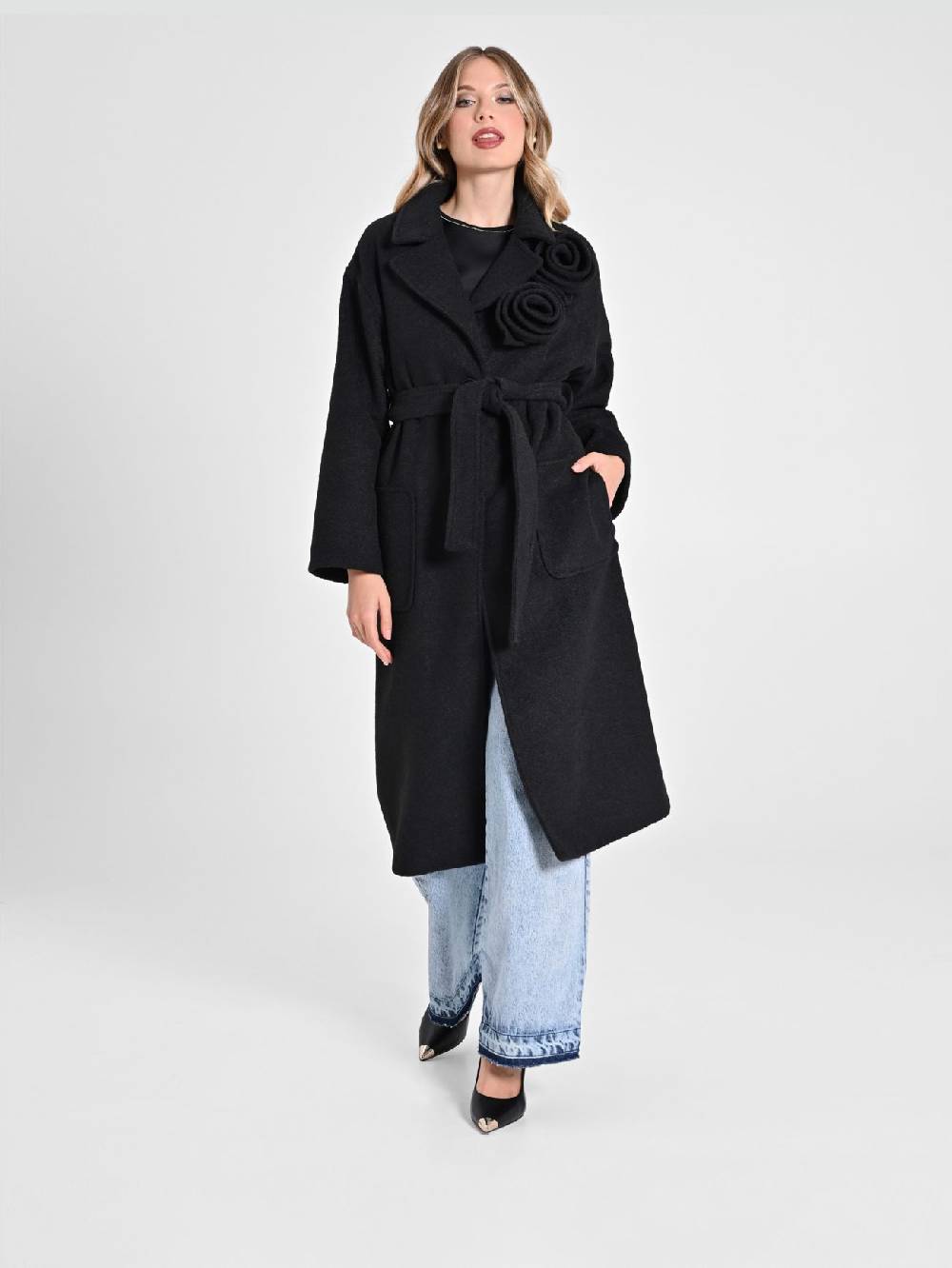 Rinascimento Cappotto Lungo con Rose Offerta