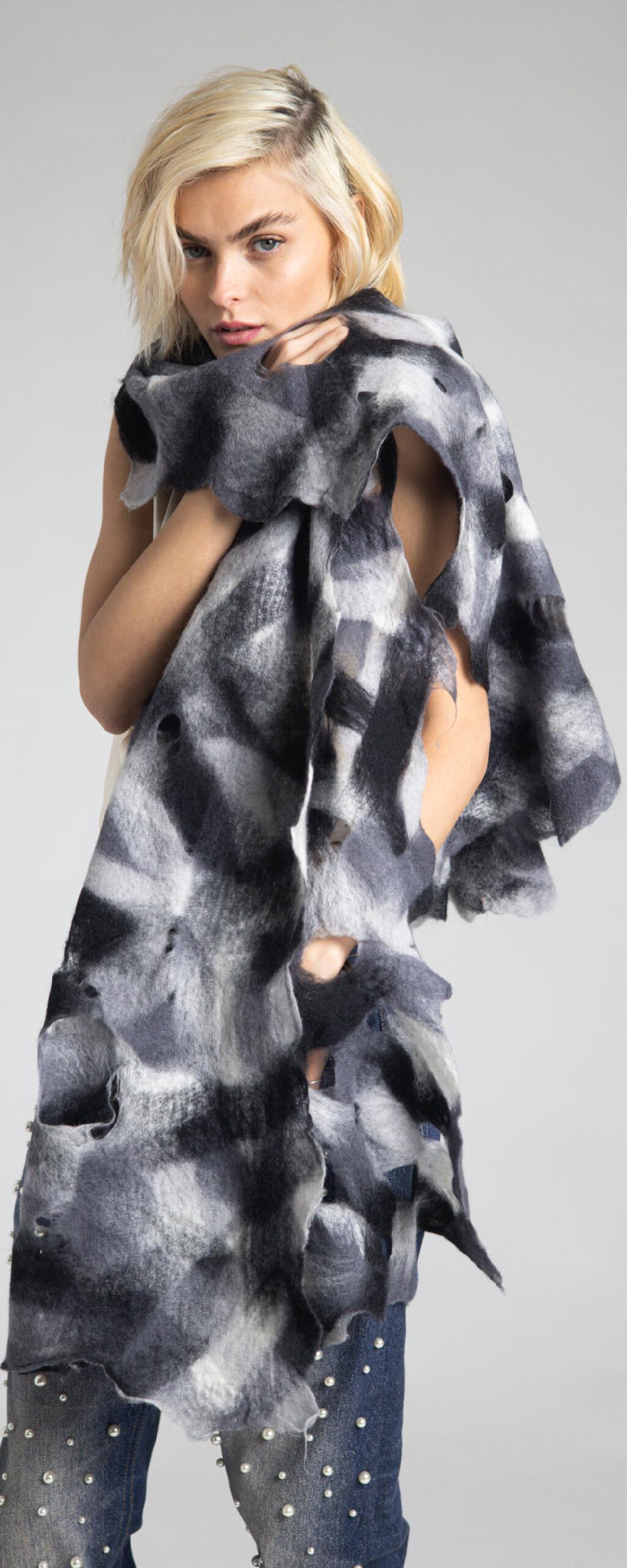 Rossano Perini SCARF 37FW24 GREY In Saldo