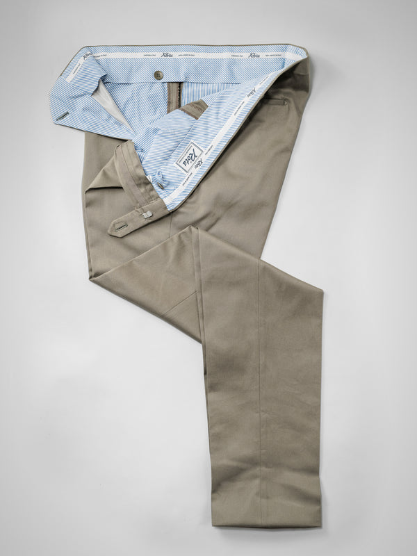 Rota Four Seasons Green pair of regular fit cotton trousers Vendita Calda