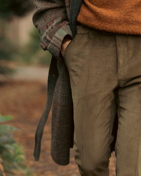 Rota Winter Green corduroy medium wale trousers Fino al 50% di sconto