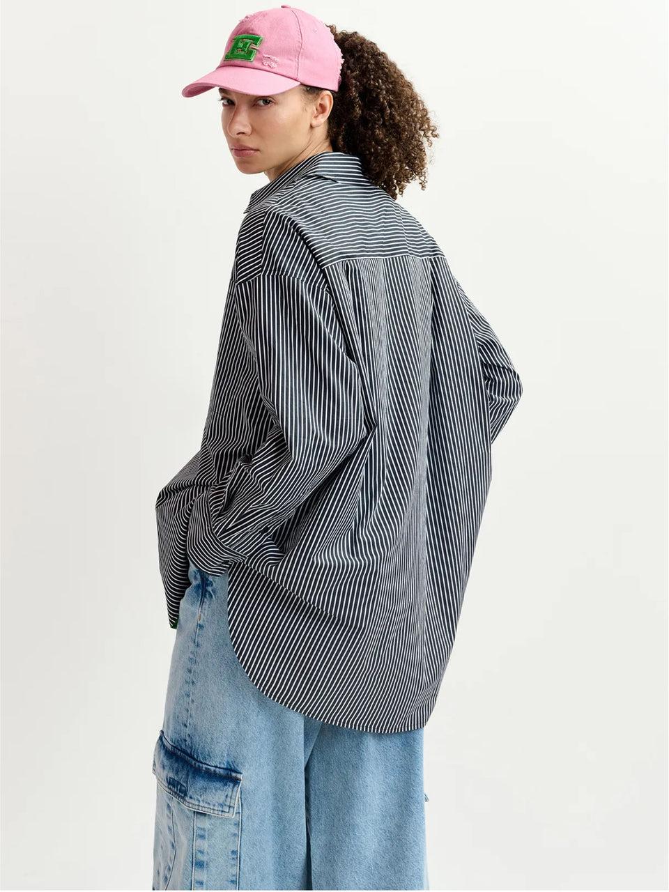 ESSENTIEL ANTWERP Camicia Reversibile Oversize Bianco/Blu Qualità Garantita
