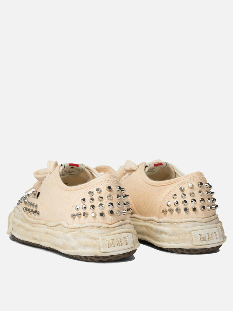 Vietti Maison Mihara Yasuhiro Sneaker con borchie "Baker" Novità