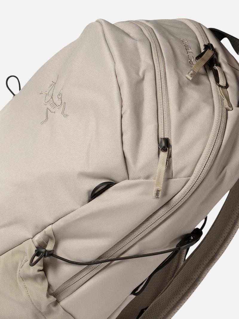 Vietti Arc'teryx Zaino "Mantis 16" Spedizione Gratuita