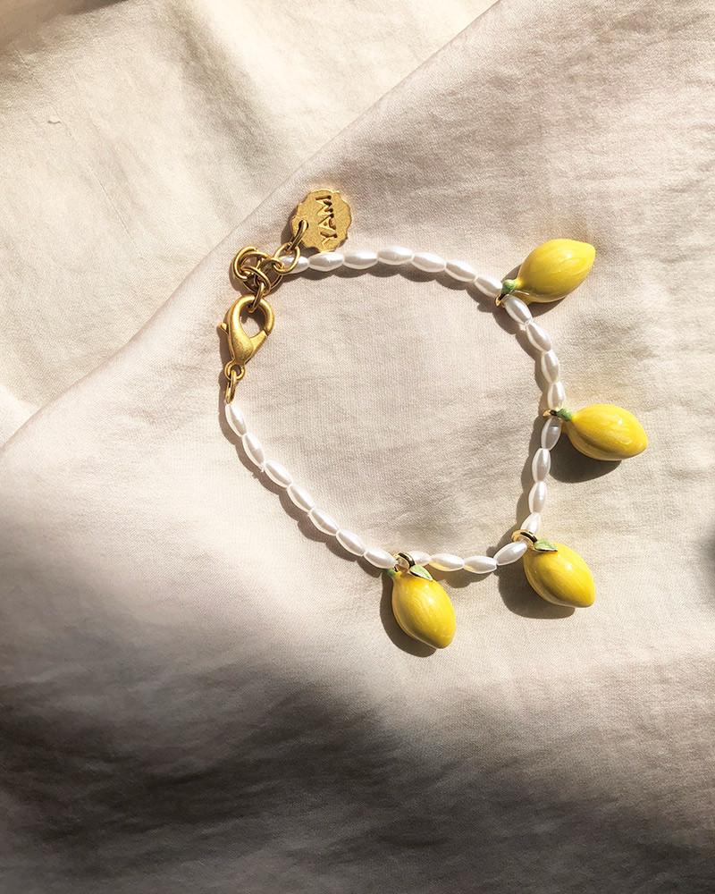 Y'am Capri Pearl bracelet with pendants lemons Presa