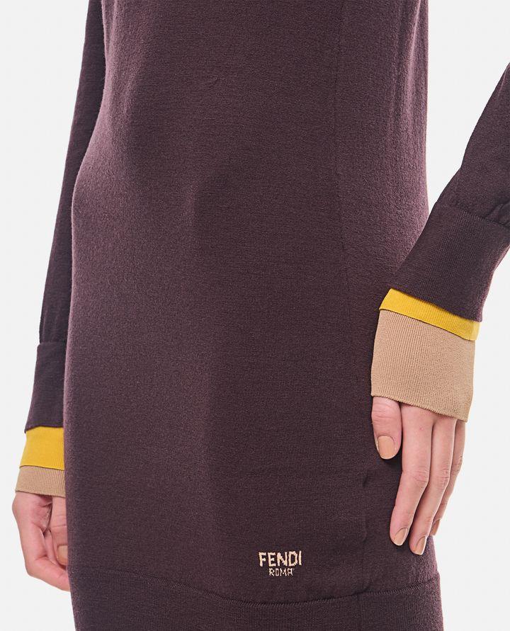 Fendi ABITO CORTO CON PROFILI COLORATI A STRATI Sconti VIP