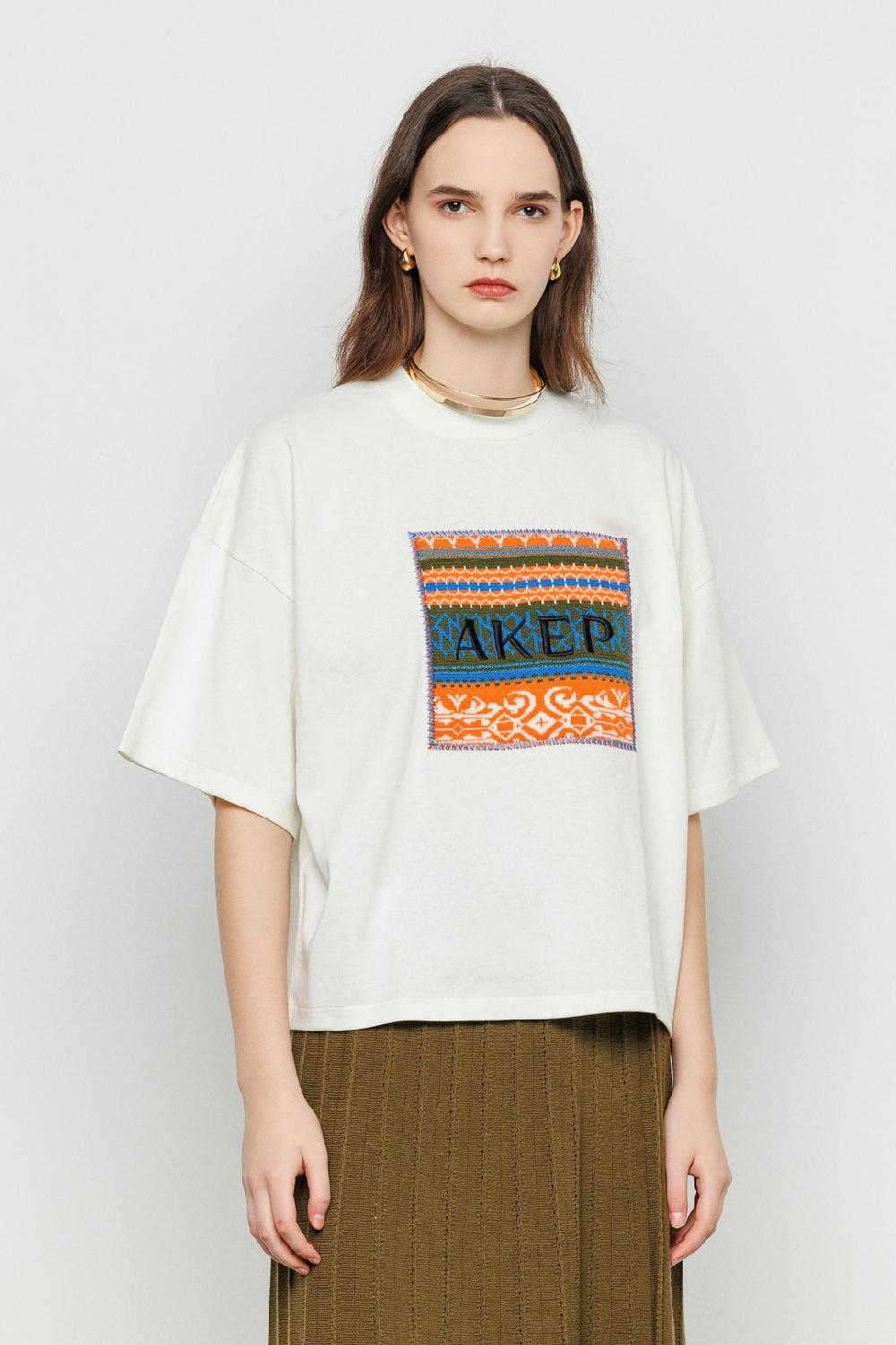 Akep T-SHIRT AKEP OVERSIZE CON APPLICAZIONE JACQUARD SUL DAVANTI Acquista Ora