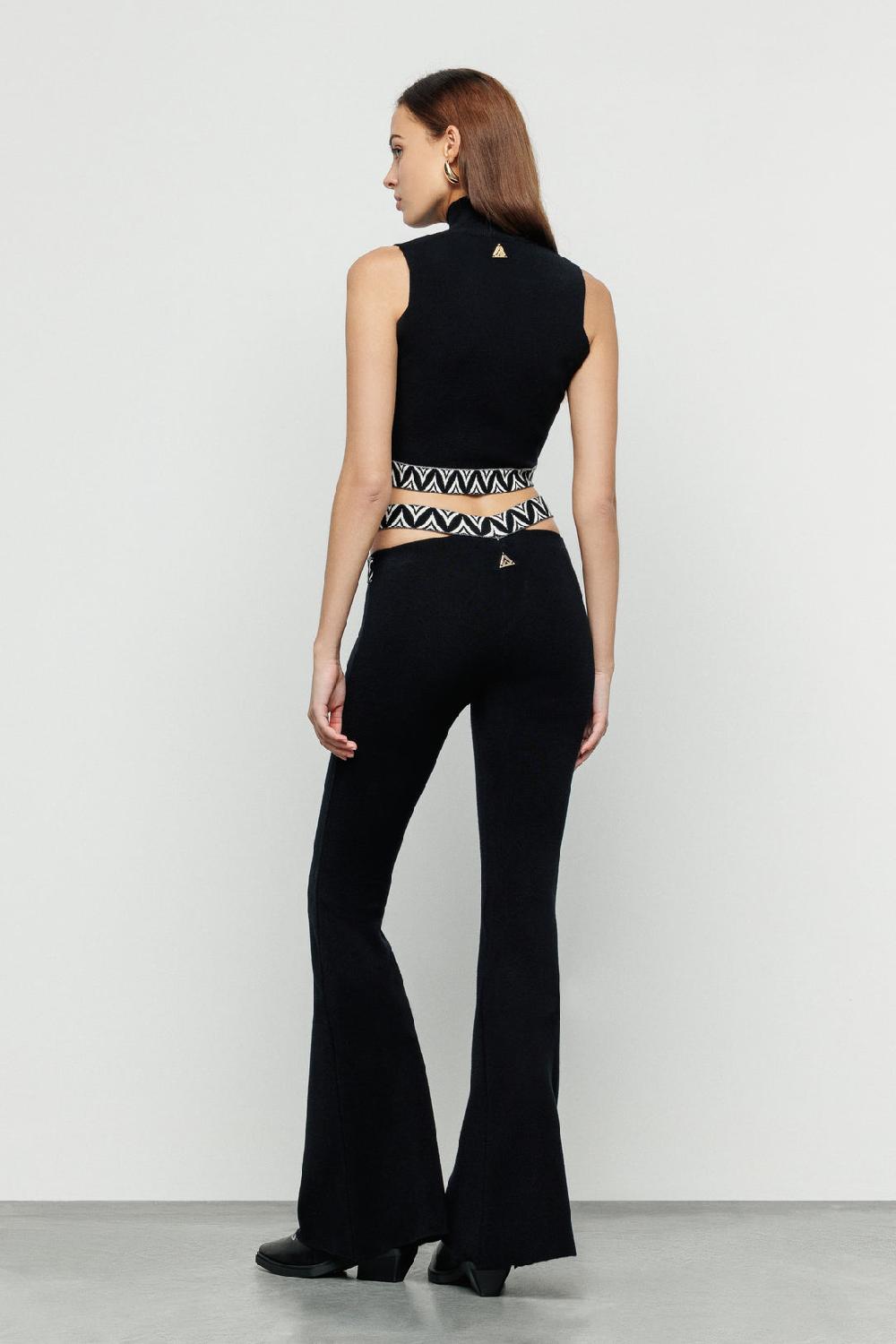 Akep CROP TOP CON ORLO SUL FONDO IN JACQUARD Economico