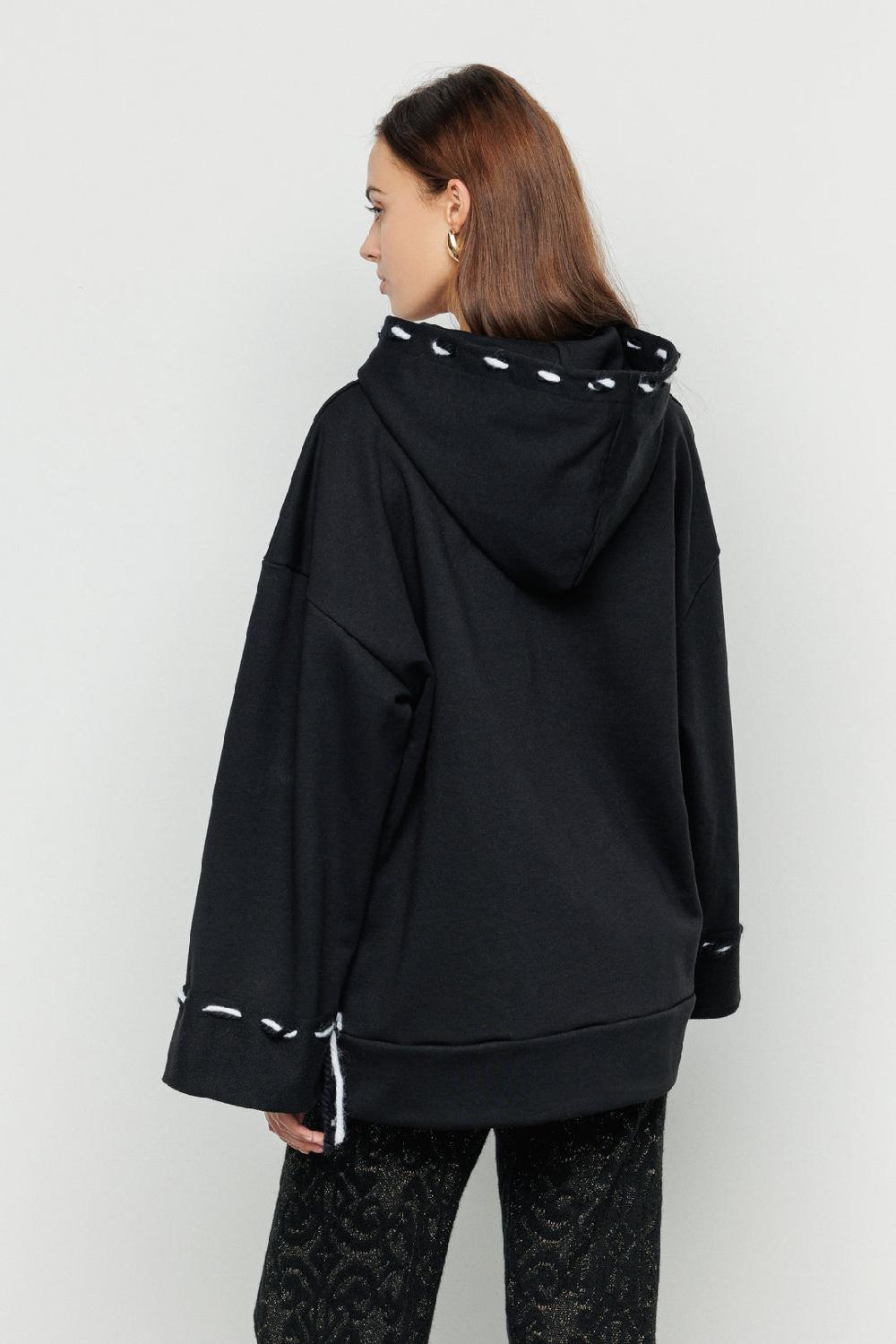 Akep FELPA AKEP CON CAPPUCCIO CON TASCA IN MAGLIA JACQUARD SUL DAVANTI Hotsell