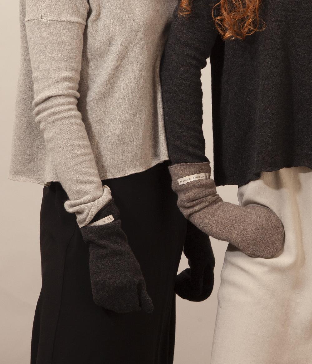 Album Di Famiglia art. 16W#9314 GLOVES WS Pezzi Unici